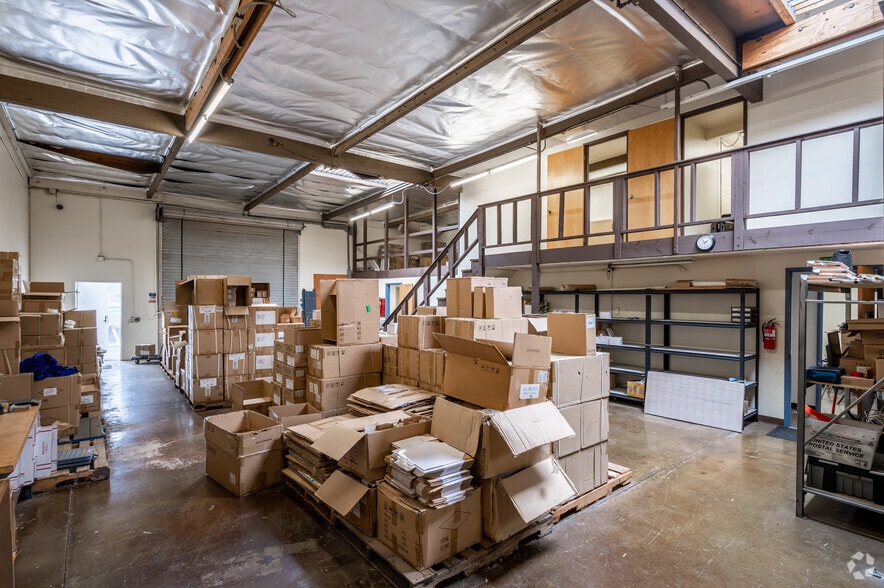 More Photos Of 570 S State College Blvd, Fullerton Warehouse For Sale