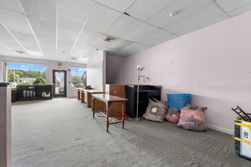 More Photos Of 102 Bridge Rd, Salisbury Office For Lease