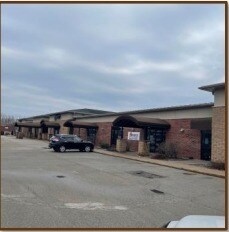 More Photos Of 1600-1688 N Casaloma Dr, Grand Chute General Retail For Lease