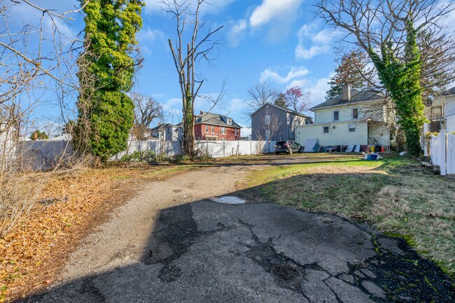 More Photos Of 1657 Pennington Rd, Ewing Apartments For Sale