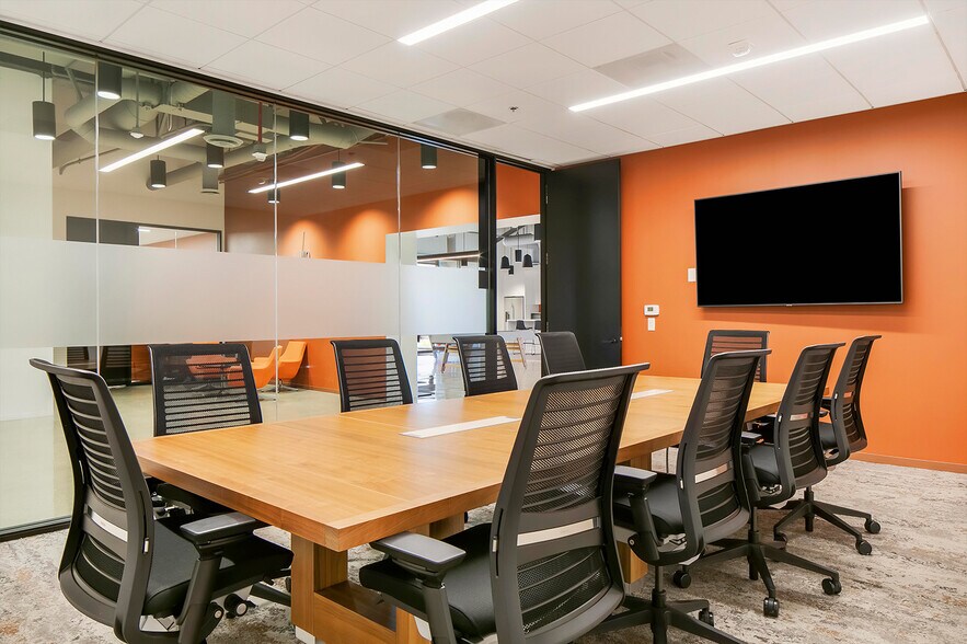 More Photos Of 2390 E Orangewood Ave, Anaheim Office For Sale