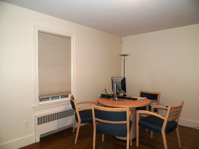 More Photos Of 24 Newport Ave, Pawtucket Office Residential For Sale