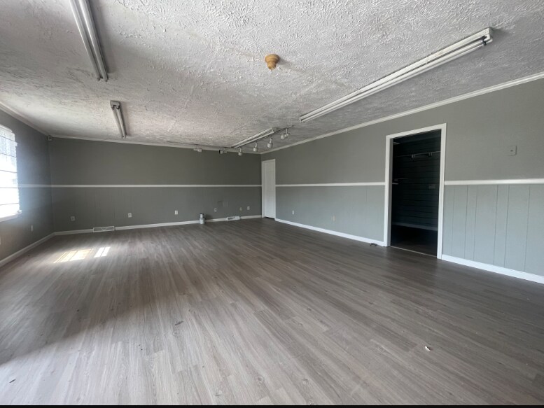 More Photos Of 214 N Park Rd, Wadesboro Office For Lease