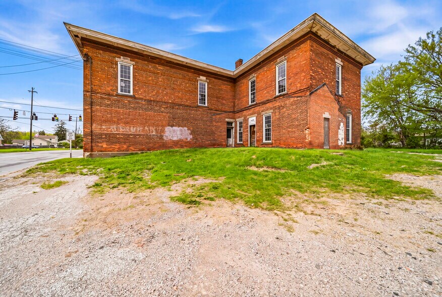 More Photos Of 2699 E Center St, North Kingsville Apartments For Sale