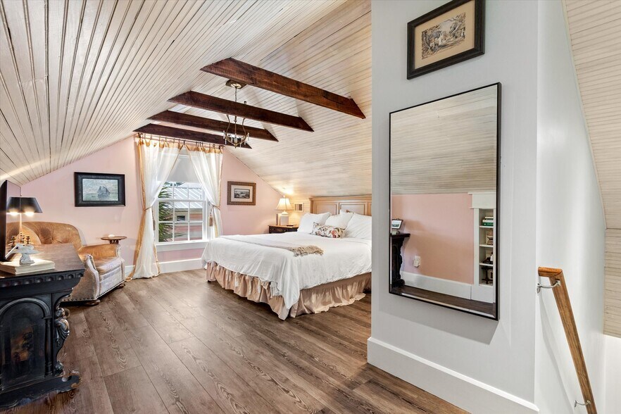 More Photos Of 16 Locust St, Saint Augustine Specialty For Sale