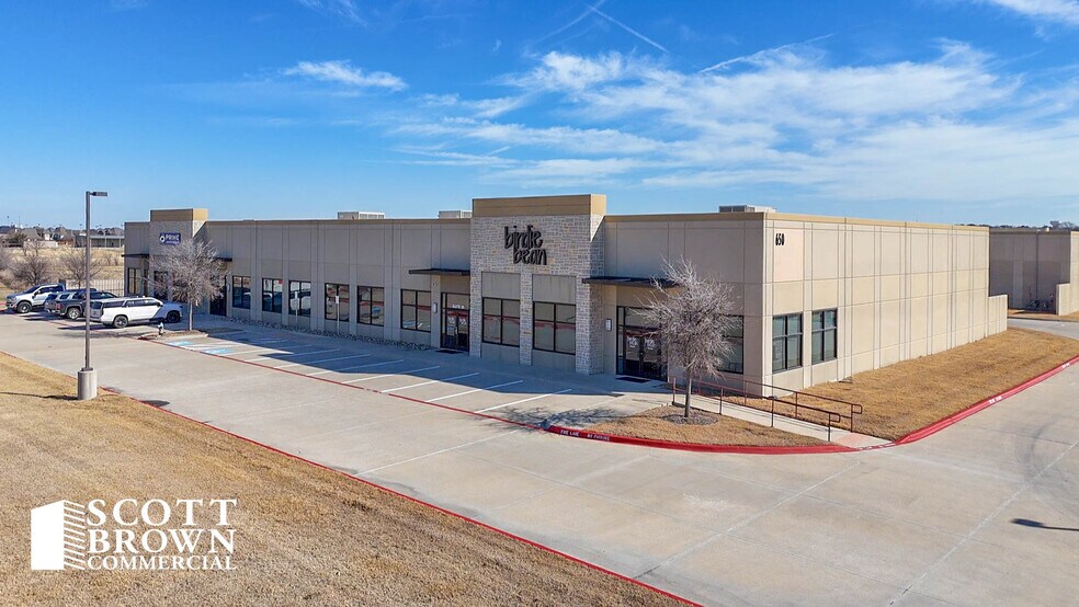 More Photos Of 650 Industry Way, Prosper Showroom For Lease