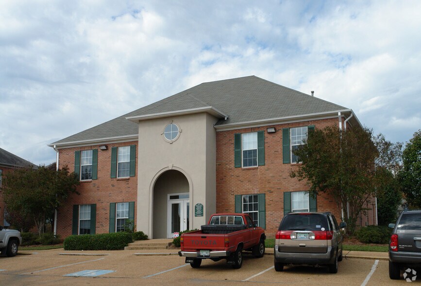 More Photos Of 137 Executive Dr, Madison Medical For Lease