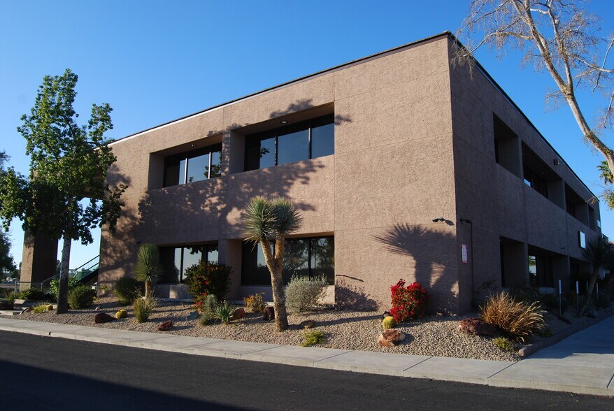 More Photos Of 15600-15650 N Black Canyon Hwy, Phoenix Office For Lease