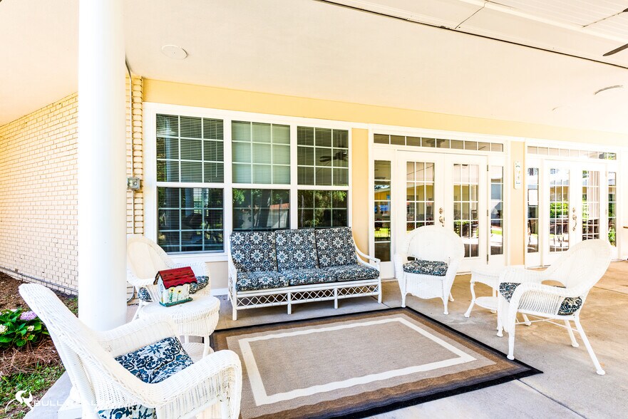 More Photos Of 184 Pine Ln, Washington Assisted Living For Sale