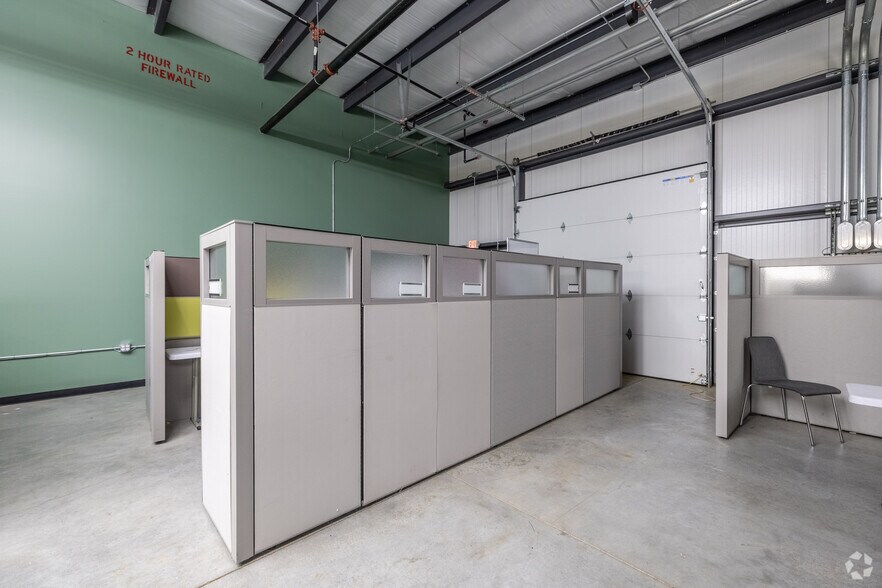 More Photos Of 710 Middle Tennessee Blvd, Murfreesboro Light Manufacturing For Lease