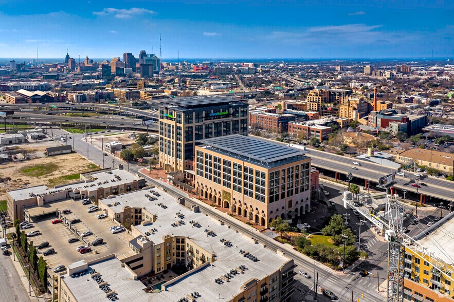 More Photos Of 1803 Broadway St, San Antonio Office For Lease