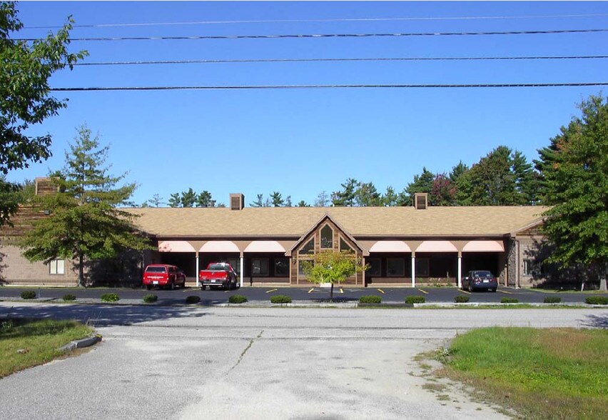 More Photos Of 220 Industrial Way, Portland Light Distribution For Lease