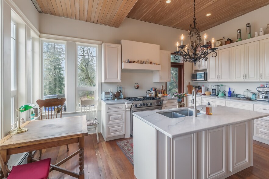 More Photos Of 2300 E Wellington Rd, Nanaimo Land For Sale