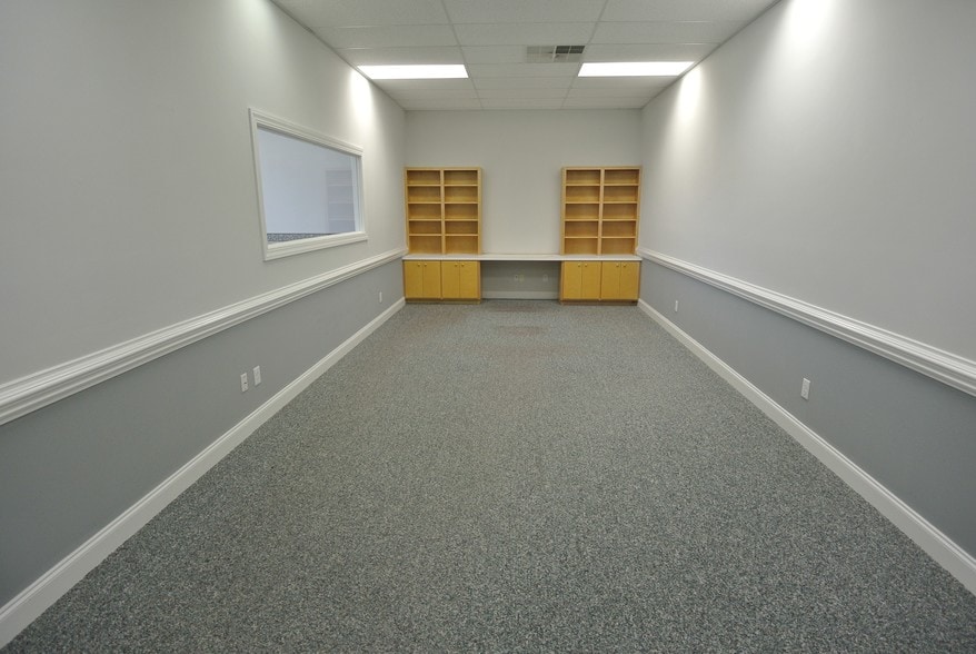 More Photos Of 4110 Dr Martin Luther King Jr Blvd, New Bern Freestanding For Lease