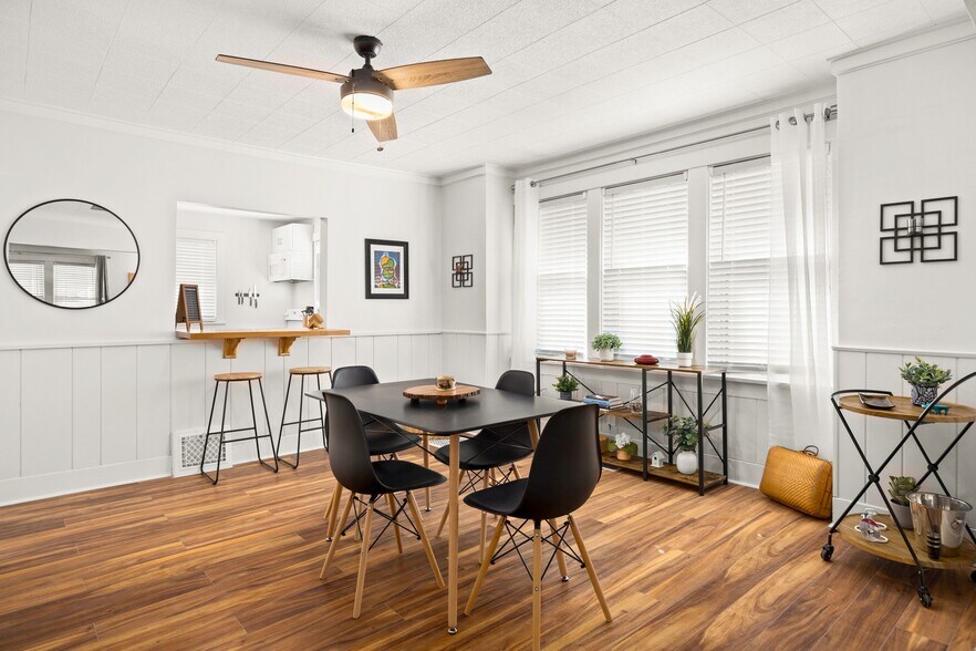 More Photos Of 810 E Sciota Ave, Peoria Heights Multifamily For Sale