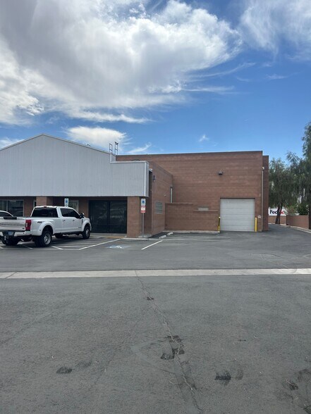 More Photos Of 2785 N Lamb Blvd, Las Vegas Warehouse For Sale
