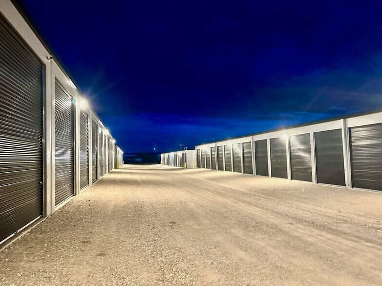 More Photos Of 61 Silos rd, Townsend Self Storage For Lease