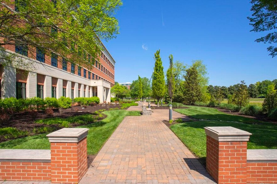 More Photos Of 1639 Medical Center Pky, Murfreesboro Coworking Space