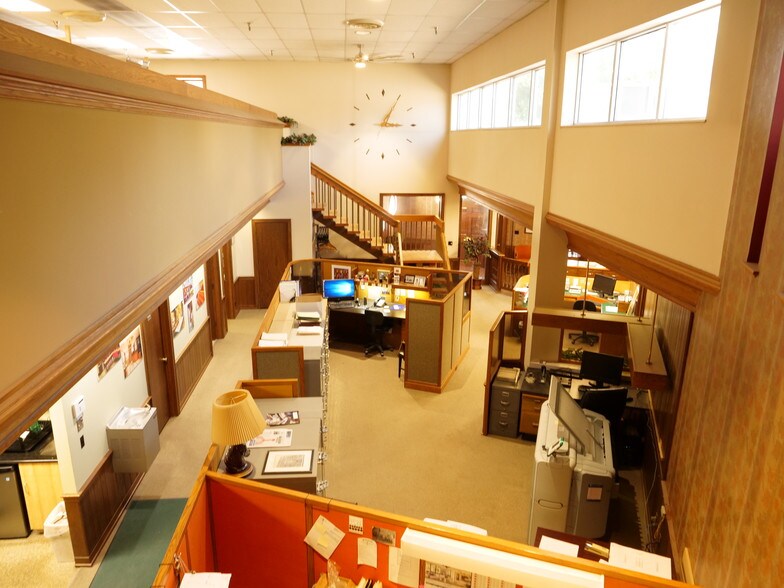 More Photos Of 1400 Lincoln Ave, Louisville Warehouse For Sale