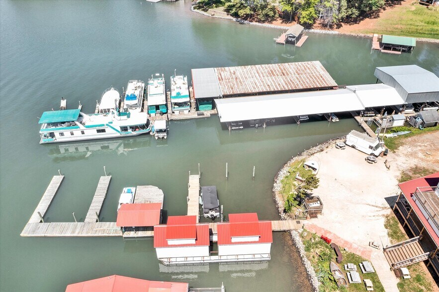 More Photos Of 3619 Airport Rd, Moneta Marina For Sale