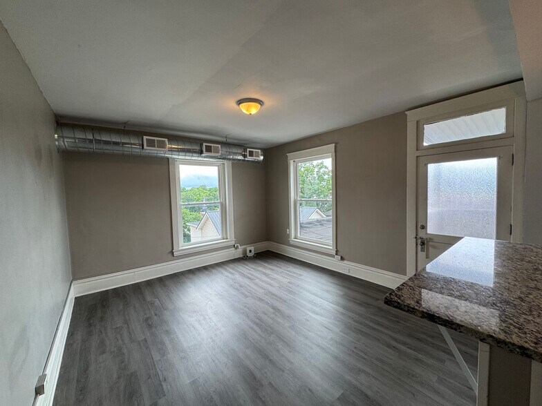 More Photos Of 316-320 S Pennsylvania Ave, Greensburg Apartments For Sale