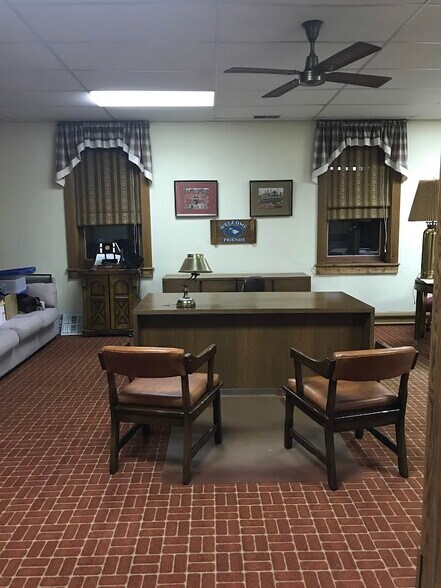 More Photos Of 2200 Terminal St, Niles Warehouse For Sale