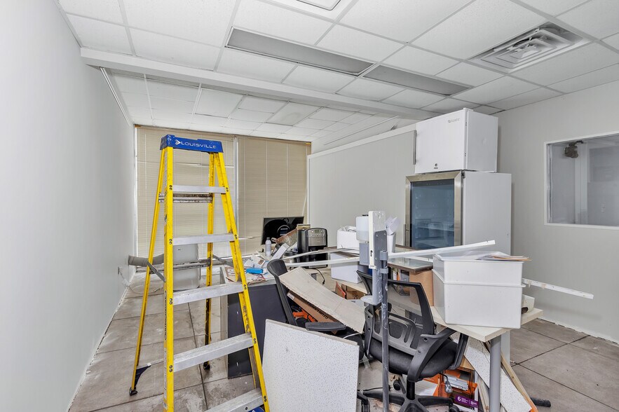 More Photos Of 1219 New Savannah Rd, Augusta Distribution For Sale