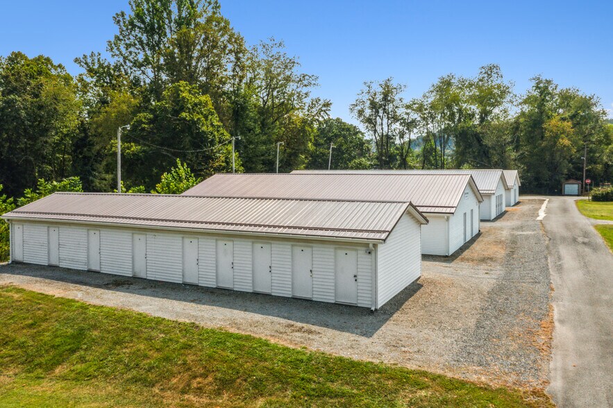 More Photos Of 73 Birch st, Philippi Self Storage For Sale