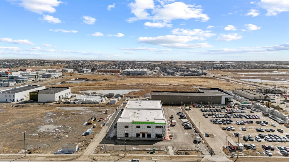 Primary Photo Of 10680 36 St NE, Calgary Distribution For Sale