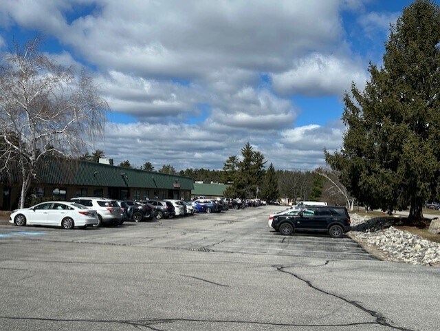 More Photos Of 7 Perimeter Rd, Manchester Light Manufacturing For Lease