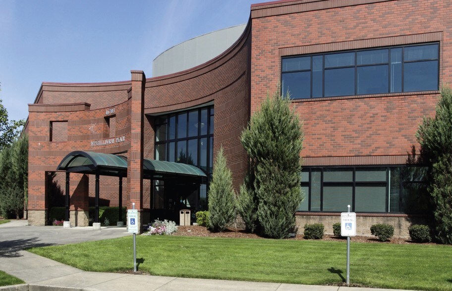 More Photos Of 16703 SE McGillivray Blvd, Vancouver Office For Lease