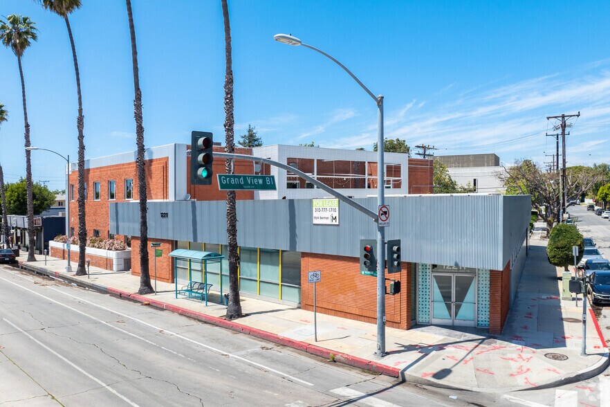 Primary Photo Of 12211 W Washington Blvd, Los Angeles Office For Sale
