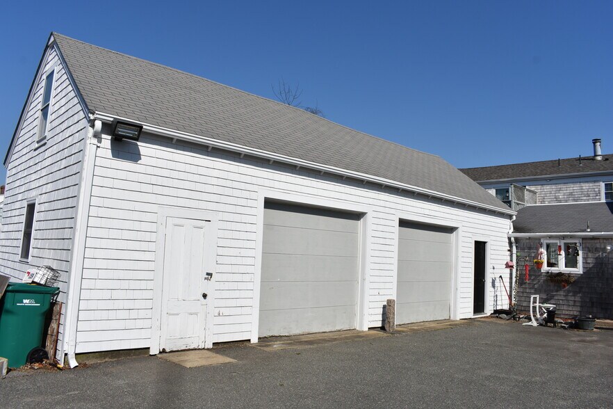 More Photos Of 191 Main St, West Dennis Apartments For Sale