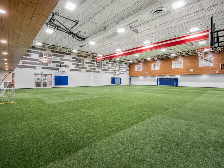 More Photos Of 3400 Grand Marais Rd E, Windsor Sports And Entertainment For Sale