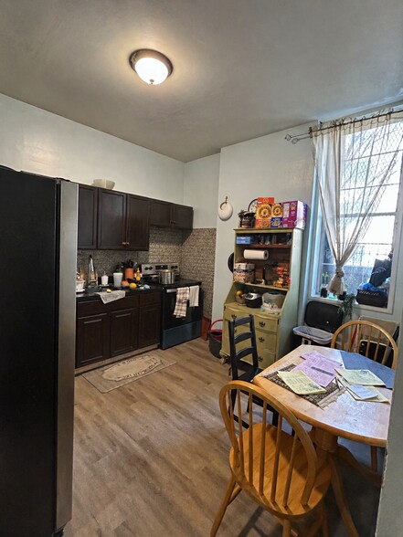 More Photos Of 661 Central Ave, Brooklyn Storefront Retail Residential For Sale