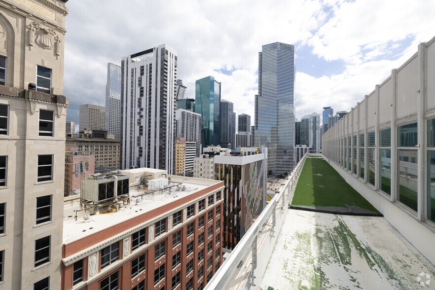 More Photos Of 14 NE 1st Ave, Miami Office For Lease