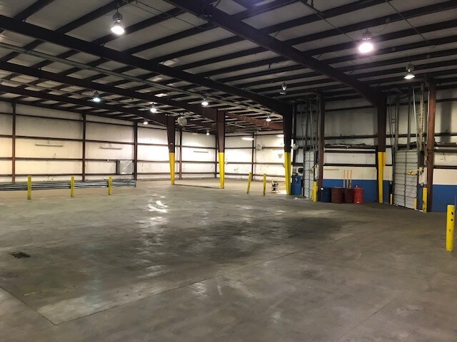 More Photos Of 1510 S 42nd St, Kansas City Manufacturing For Sale