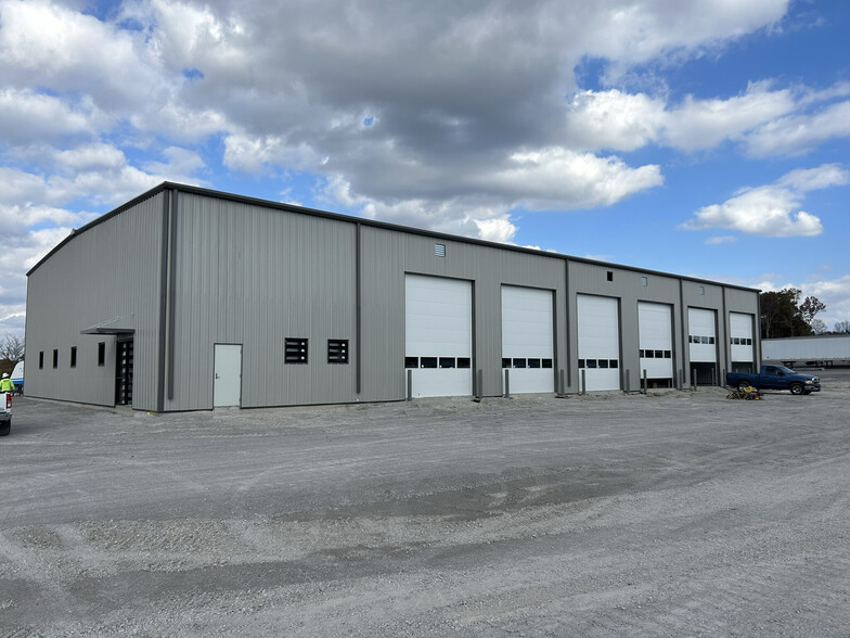 Primary Photo Of 0 Danzler Rd, Duncan Warehouse For Lease