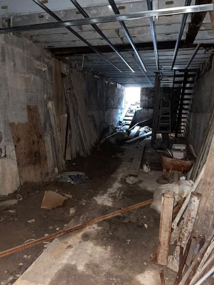 More Photos Of 1062 Cypress Ave, Ridgewood Apartments For Sale