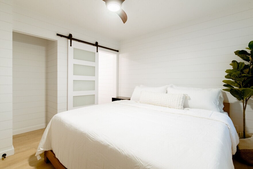 More Photos Of 306 Loch Leven Rd, Lake Arrowhead Hotel For Sale