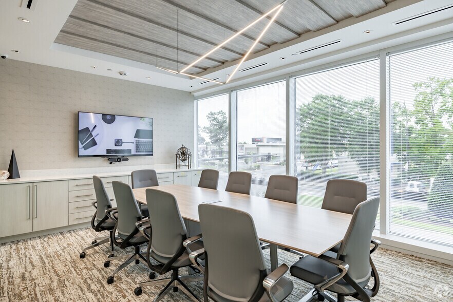 More Photos Of 555 Belaire Ave, Chesapeake Coworking Space