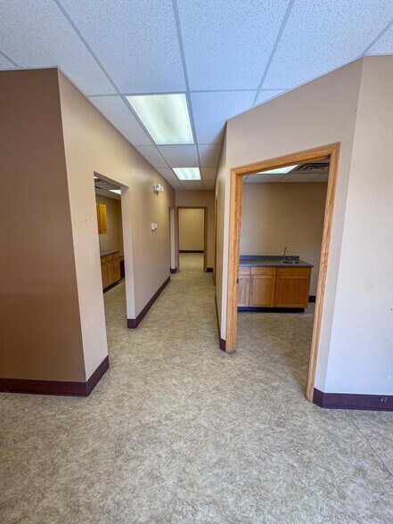 More Photos Of 803 18th Ave NW, Austin Restaurant For Sale