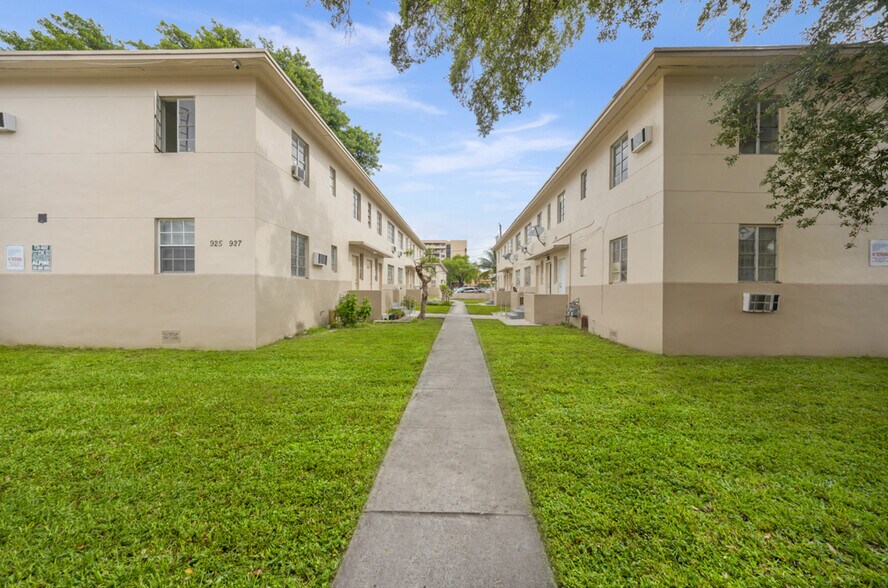 More Photos Of 931 SW 3rd St, Miami Apartments For Sale