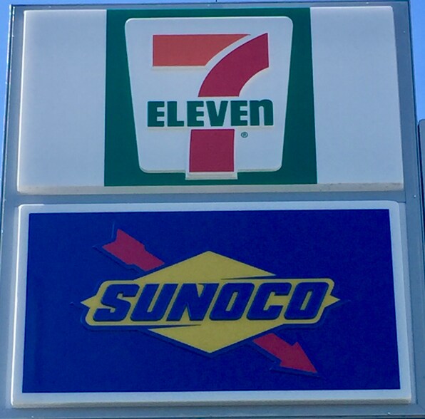 More Photos Of 1001 N Woodland Blvd, Deland Convenience Store For Sale