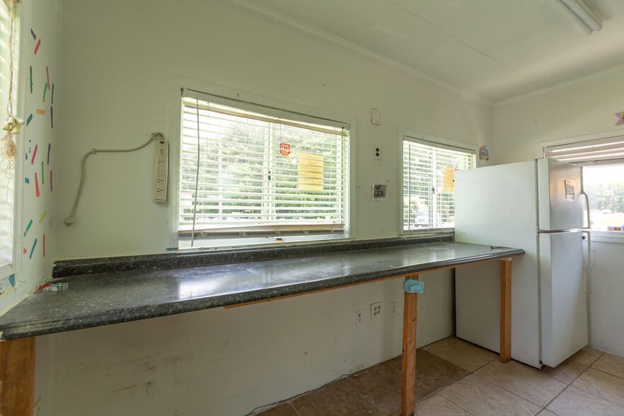 More Photos Of 3335 Union Rd, Gastonia Freestanding For Lease