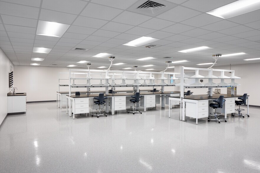 More Photos Of 5151 McCrimmon Pky, Morrisville Unknown For Lease