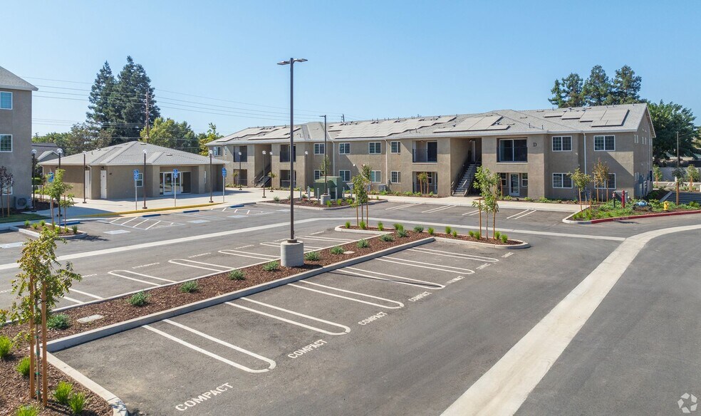 More Photos Of 2531 W Rumble Rd, Modesto Apartments For Sale