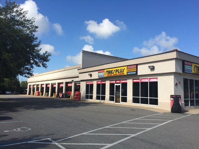 More Photos Of 1445 W New Haven Ave, West Melbourne Auto Repair For Lease