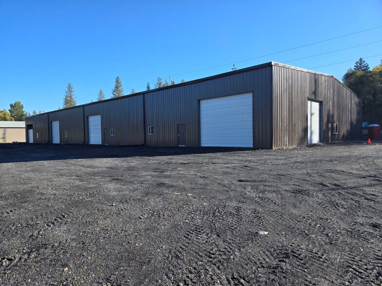 Primary Photo Of 954 Ort Ln, Merlin Industrial For Lease