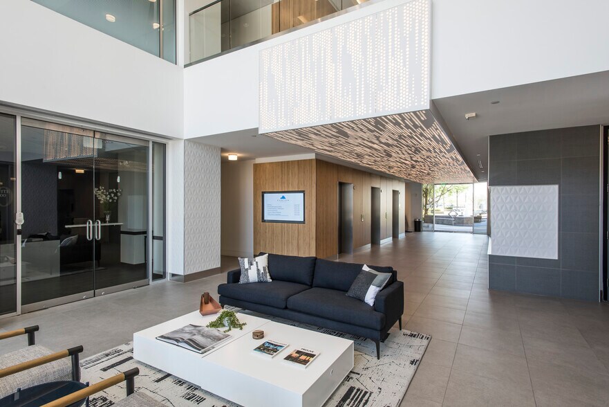 More Photos Of 2510 W Dunlap Ave, Phoenix Office For Lease